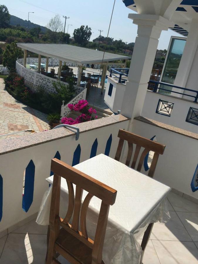 Aparthotel Gogas Palace Ammoudia Exterior foto